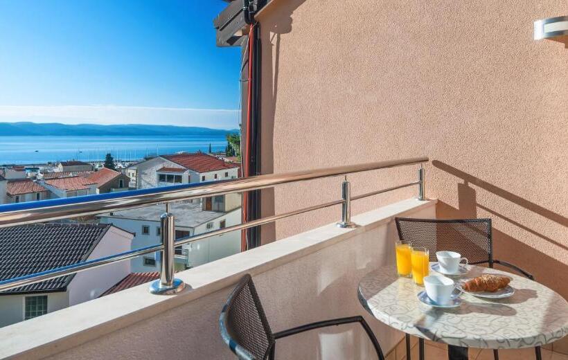 آپارتمان 1 خوابه با چشم‌انداز دریا, Apartments Vila Adrijana & Fitness Studio Wolf Bv