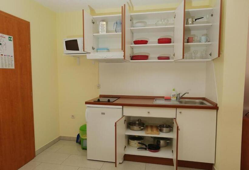 آپارتمان لوکس 1 خوابه, Apartments Vila Adrijana & Fitness Studio Wolf Bv