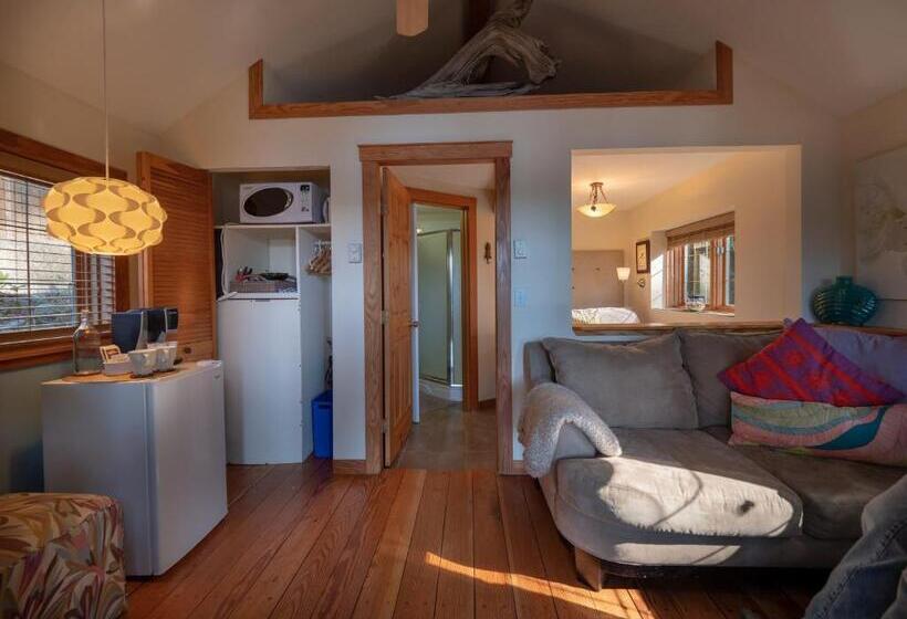 Студия Стандарт Вид на Море, Tranquility Bay Waterfront Inn