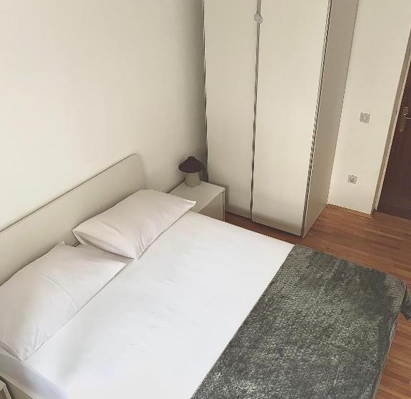 4인용 스탠다드 룸, Villa Sanja