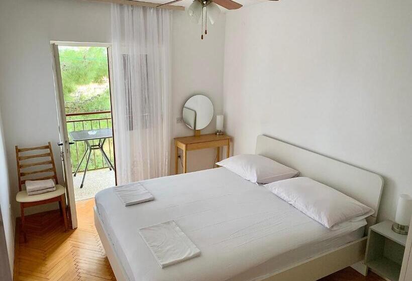 4인용 스탠다드 룸, Villa Sanja