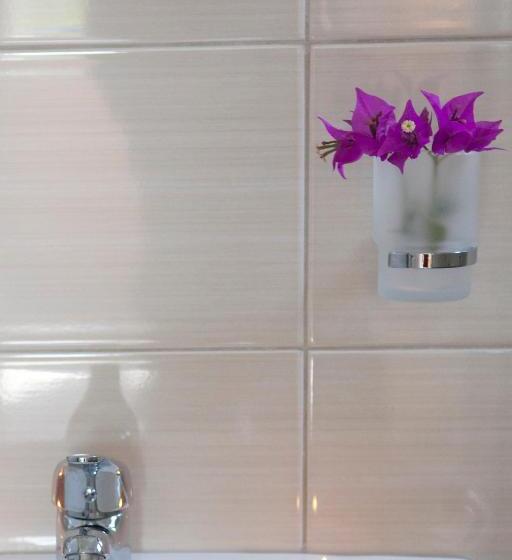 استودیوی استاندارد, Anna Studios