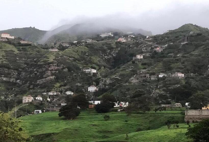اتاق استاندارد با چشم‌انداز کوهستان, Djabraba S Eco Lodge