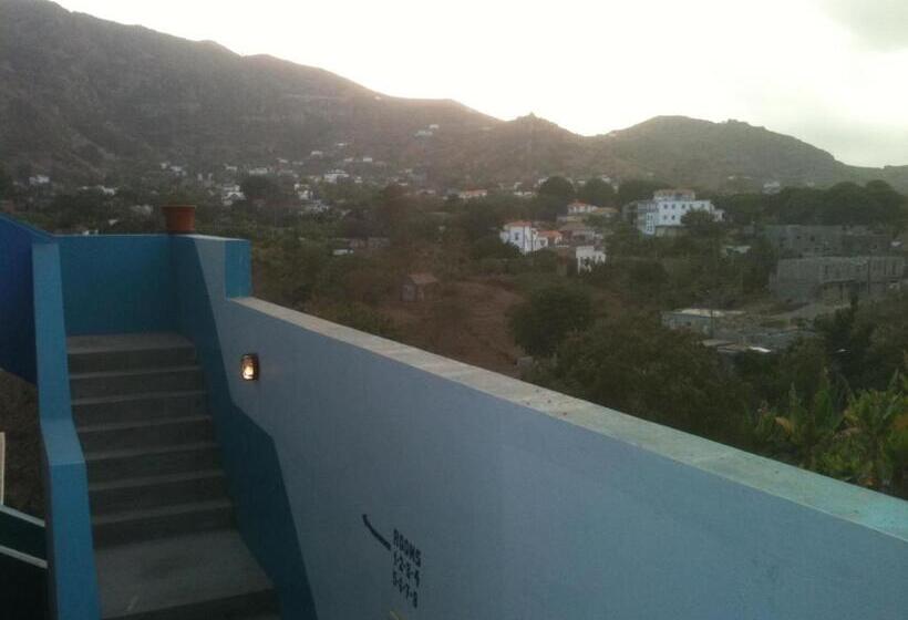 اتاق استاندارد سه نفره, Djabraba S Eco Lodge
