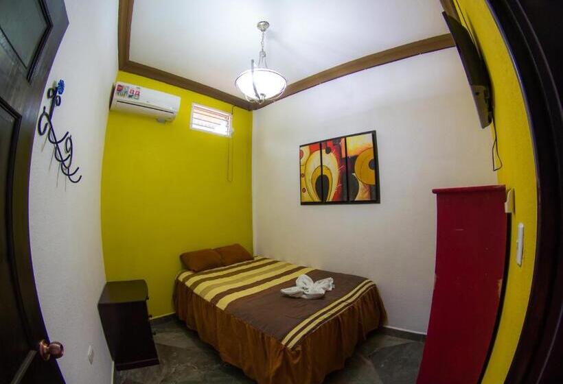 اتاق اکونومی, Hostal Casa De Grethel