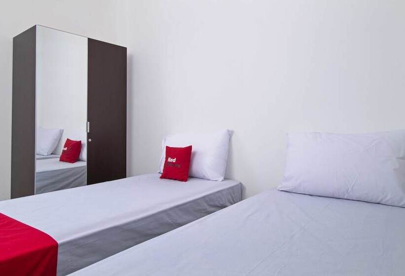 Номер Стандарт, Reddoorz Plus Near Plaza Indonesia