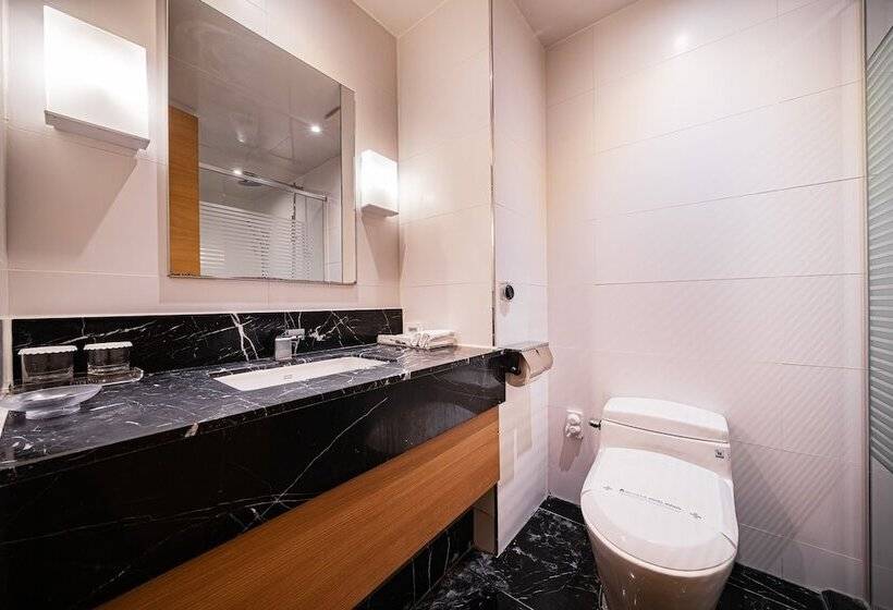 اتاق لوکس, Benikea Hotel Bizinn