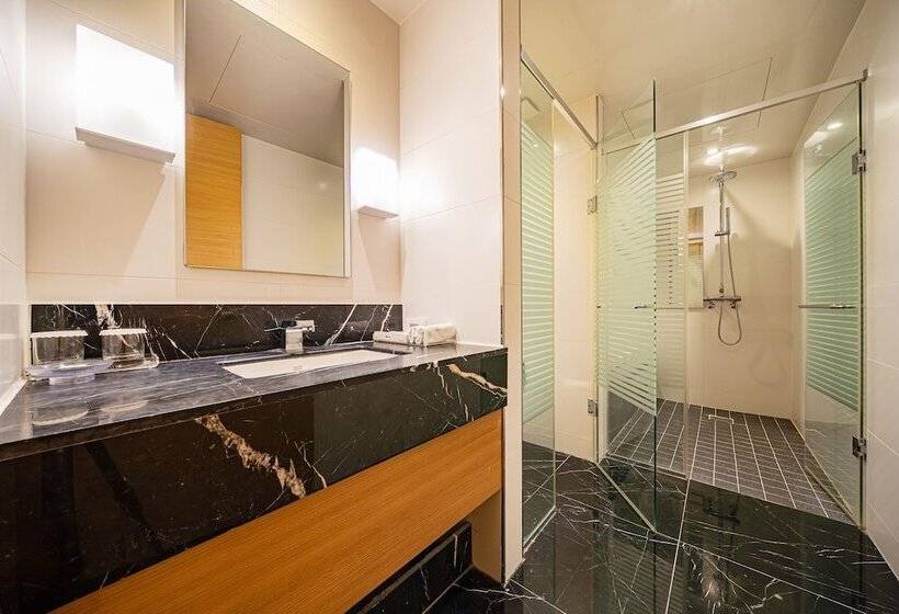 سوییت خانوادگی, Benikea Hotel Bizinn