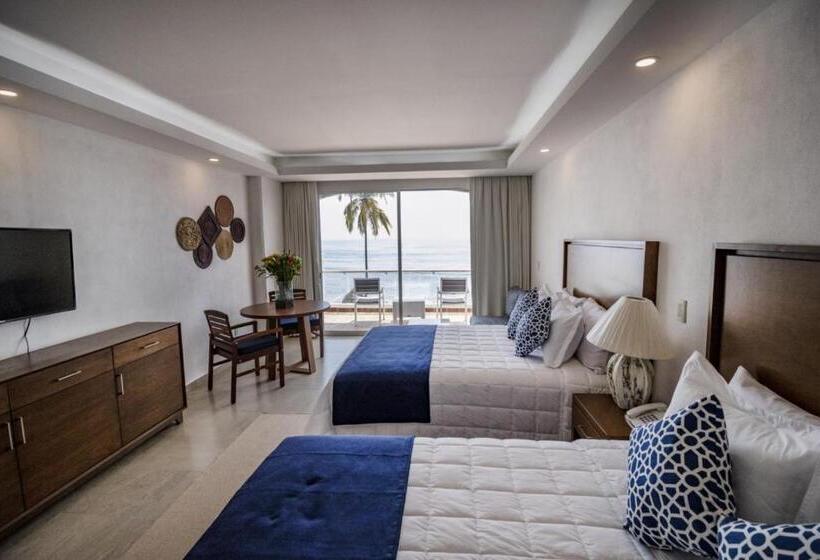 سوییت با چشم‌انداز دریا, The Paramar Beachfront Boutique Hotel With Breakfast Included   Downtown Malecon