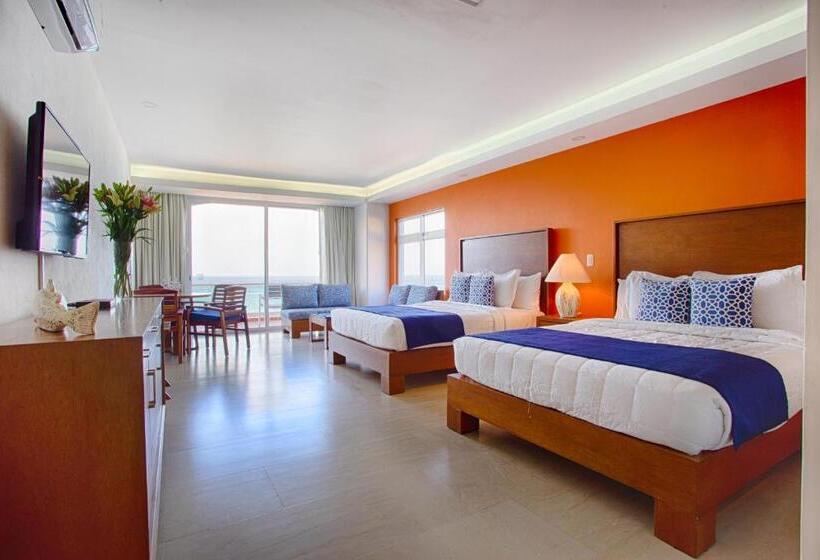 سوئیت مستر, The Paramar Beachfront Boutique Hotel With Breakfast Included   Downtown Malecon