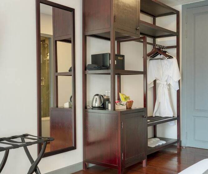 디럭스 룸, Souphattra Hotel Luang Prabang