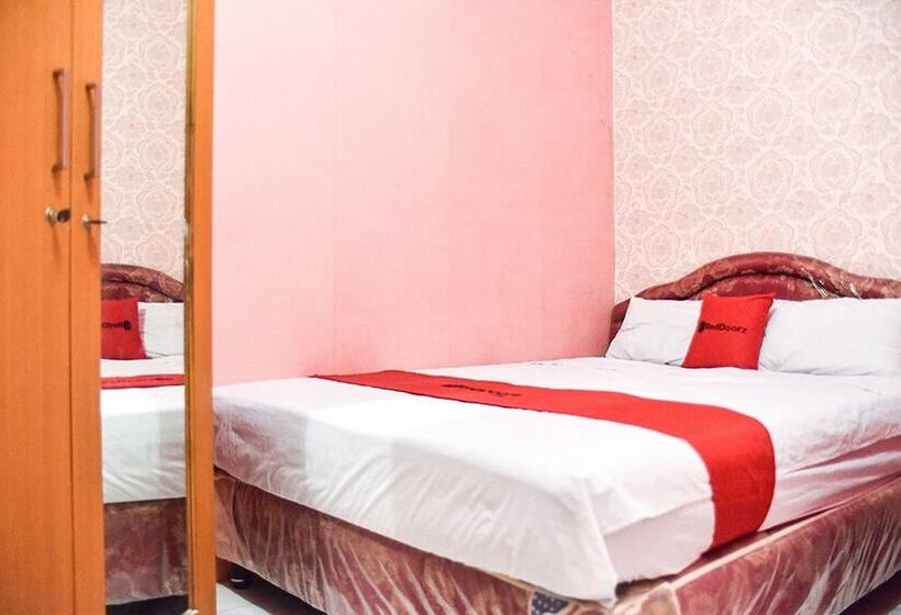 Номер Стандарт, Reddoorz @ Pettarani Square