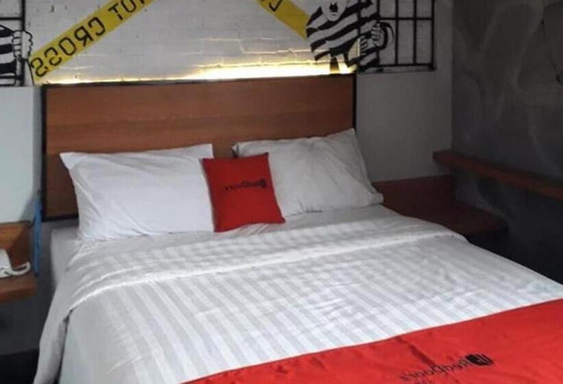 חדר דלוקס, Reddoorz Plus @ Doorman Guest House