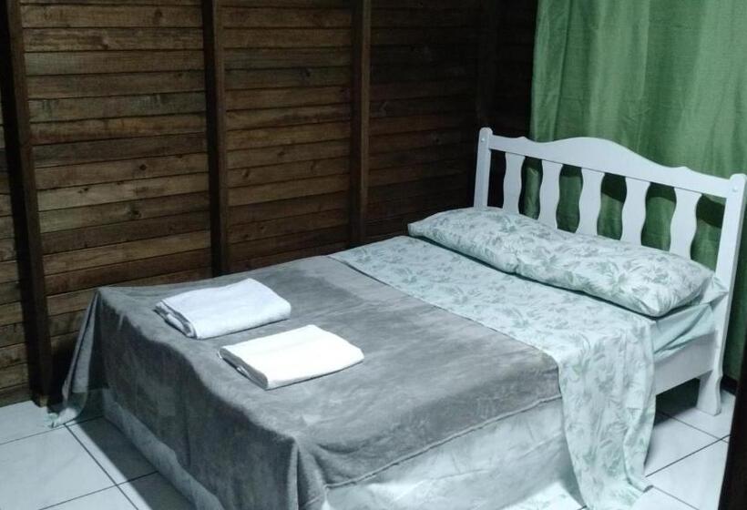 샬레, Pousada Rancho Do Nhesko
