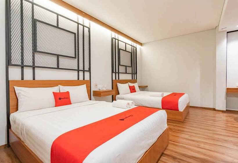 家庭间, Reddoorz Plus @ Doorman Guest House