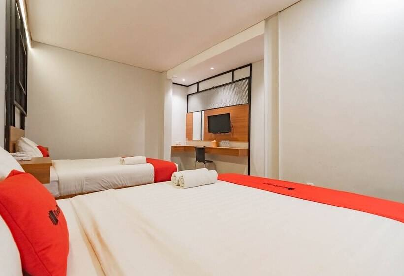 חדר משפחתי, Reddoorz Plus @ Doorman Guest House