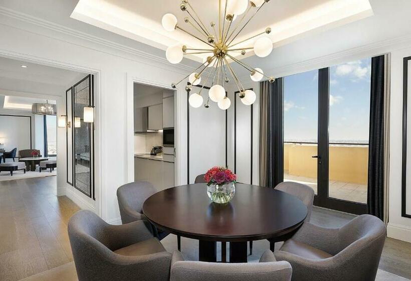 جناح سرير كينج, The St. Regis Amman