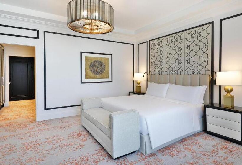 غرفة ديلوكس سرير كينج, The St. Regis Amman
