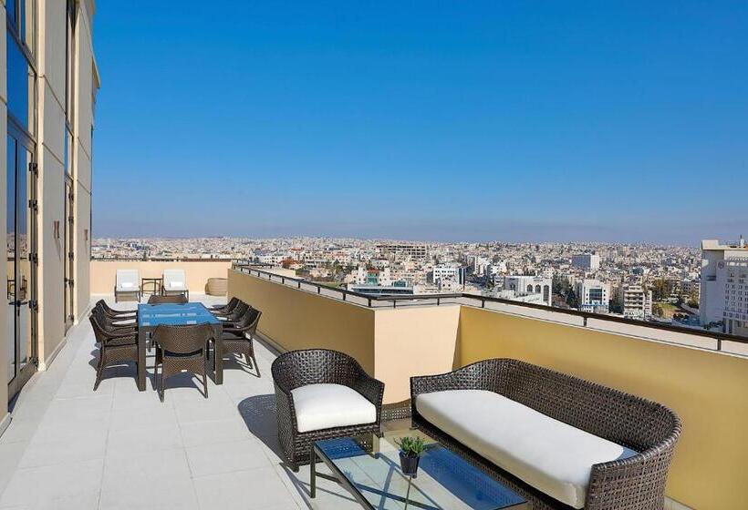 جناح ملكى, The St. Regis Amman