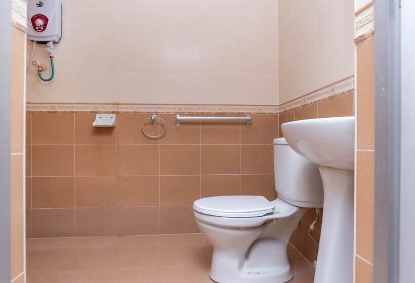 اتاق استاندارد یک نفره, Neo Pegasus Hotel By Oyo Rooms
