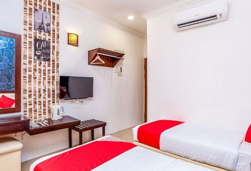 اتاق لوکس, Neo Pegasus Hotel By Oyo Rooms