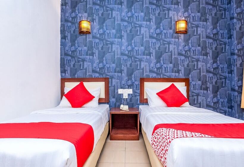اتاق لوکس, Neo Pegasus Hotel By Oyo Rooms