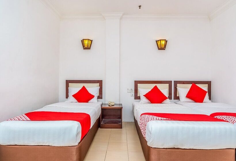 سوییت سوپریور, Neo Pegasus Hotel By Oyo Rooms
