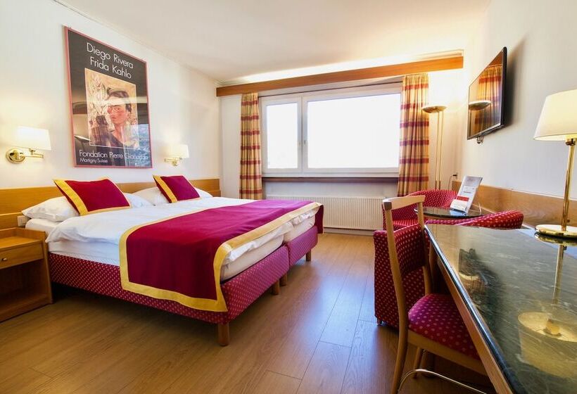 Номер Стандарт, Hôtel Du Rhône