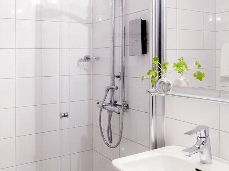 Одноместный Номер Basic, Clarion Collection Hotel Smedjan