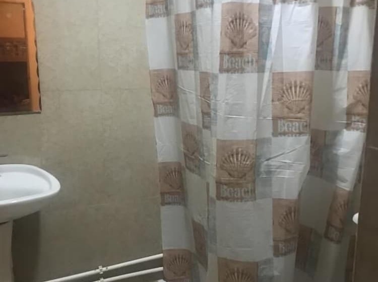تختخواب در اتاق مشترک, Best Hostel Republic Square