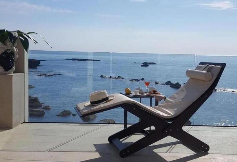 سوئیت پنت هاوس, Re Dionisio Luxury Suites
