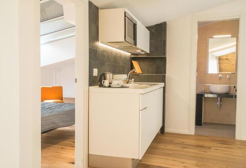 سوئیت پنت هاوس, Re Dionisio Luxury Suites