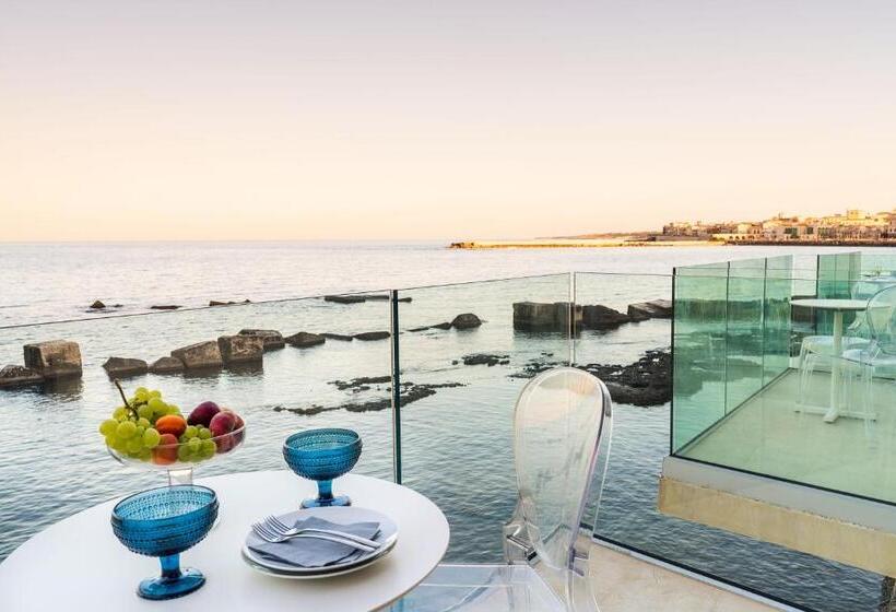 سوییت جونیور, Re Dionisio Luxury Suites