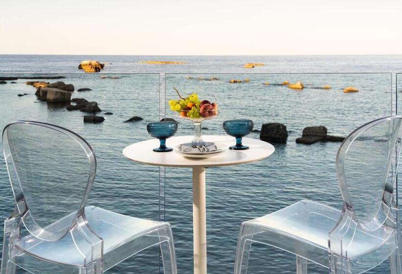 سوییت جونیور, Re Dionisio Luxury Suites