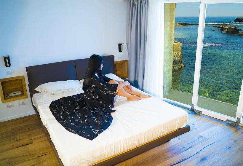 سوییت لوکس, Re Dionisio Luxury Suites