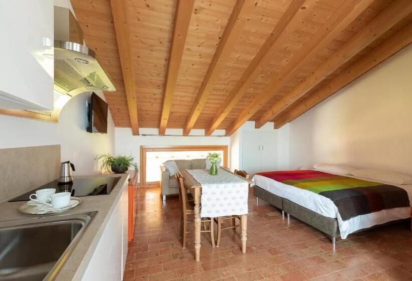 Апартаменты 1 Спальня с Террасой, Agriturismo Casa Fiorindo