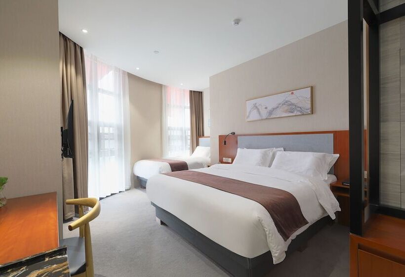 Quarto Familiar, Mengguo Hotel Pudong Airport