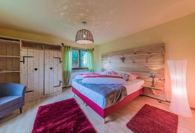 침실 2개 아파트, Alte Schreinerei Auberge Harlekin