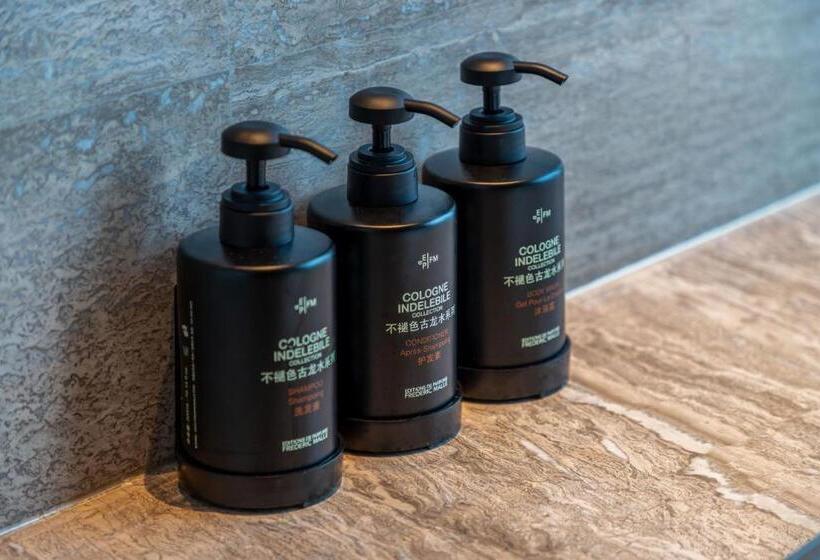Номер Deluxe Вид на Море, Raffles Shenzhen
