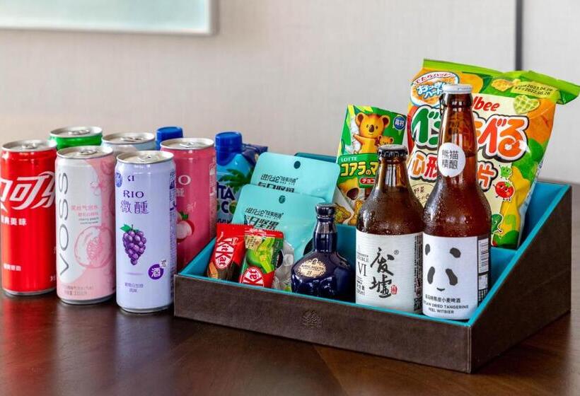Полулюкс, Raffles Shenzhen