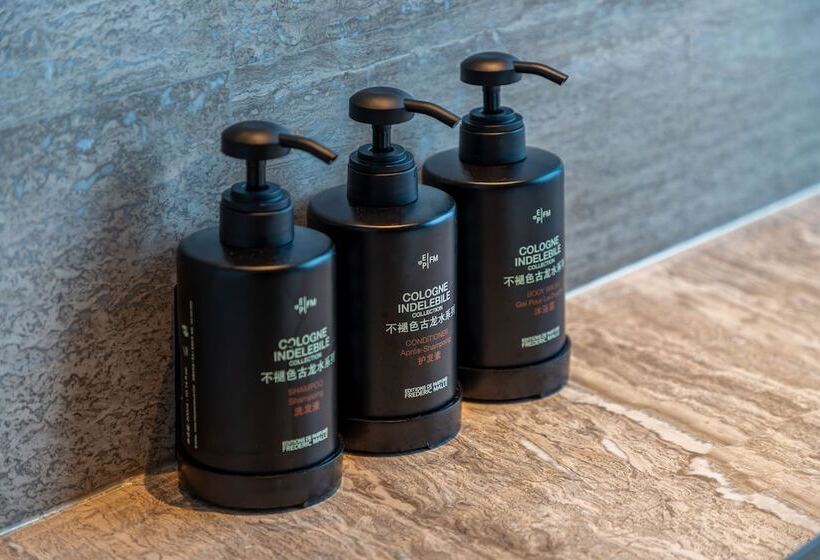 Номер Deluxe Вид на Море, Raffles Shenzhen