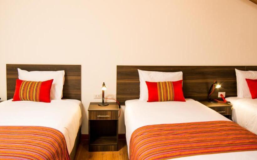 اتاق استاندارد چهار تخته, San Pedro Plaza