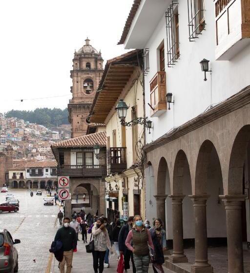 اتاق استاندارد چهار تخته, San Pedro Plaza
