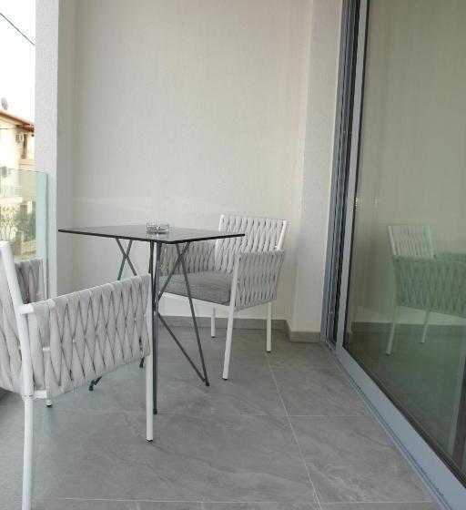 Quarto Estandar com Sacada, Sunway