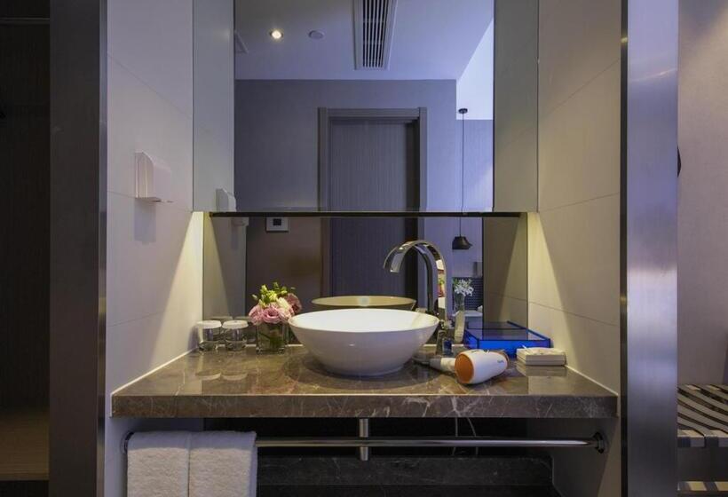 اتاق استاندارد, Orange Hotel Select