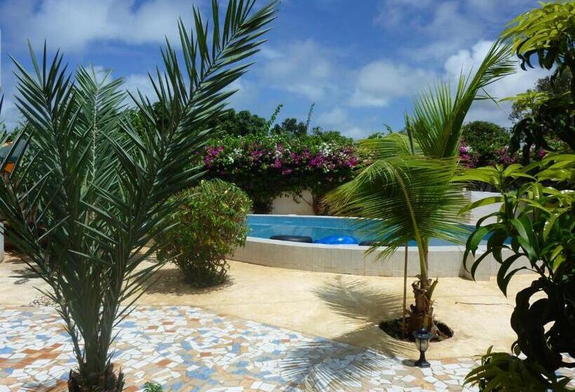 اتاق لوکس با بالکن, Residence Saint James