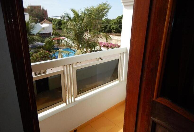 اتاق استاندارد با بالکن, Residence Saint James