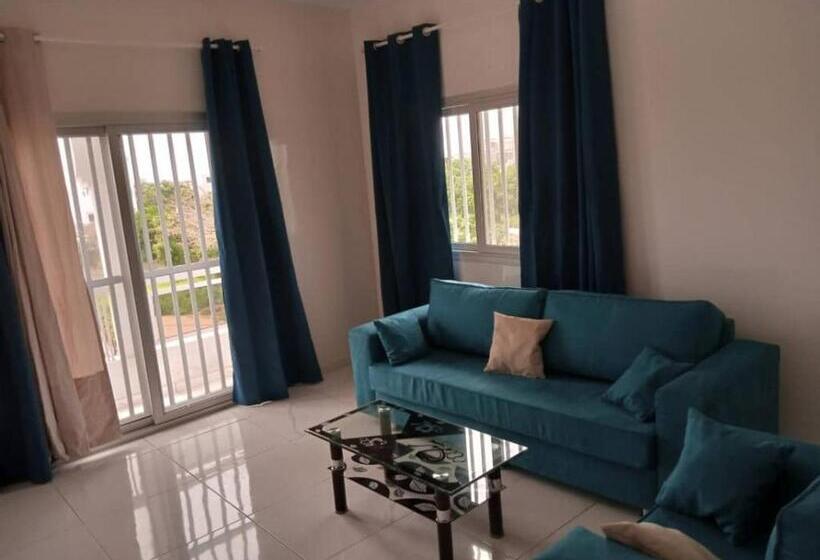 آپارتمان 1 خوابه با چشم‌انداز استخر, Residence Saint James