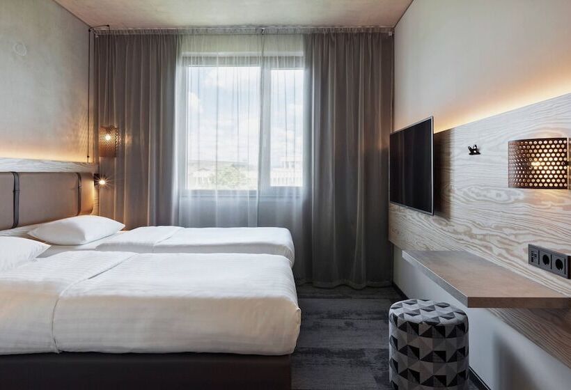 اتاق استاندارد, Moxy Frankfurt Airport Kelsterbach
