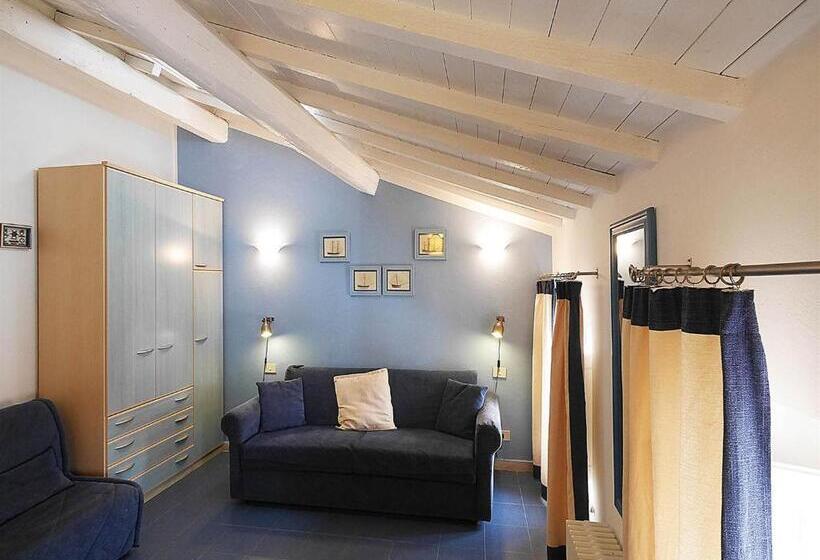 استودیوی استاندارد, Residence Villa Piani
